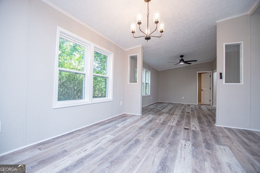 4 bedroom, 2 bathroom, 1,440 sq ft single family residence for sale at 61 Crest Road, Carrollton, GA 30116 — photo 8