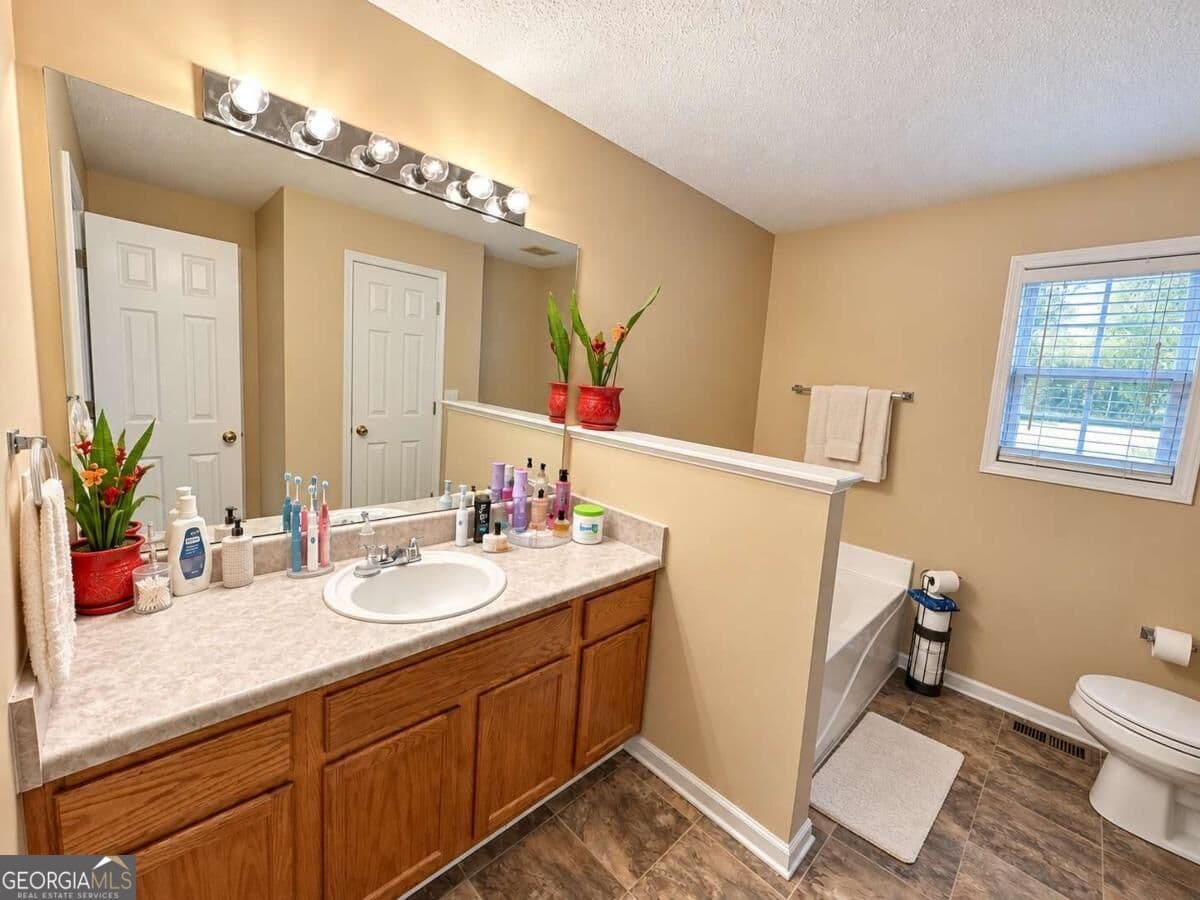 4 bedroom, 3 bathroom single family residence for sale at 178 Pebblebrook Way, Temple, GA 30179 — photo 8