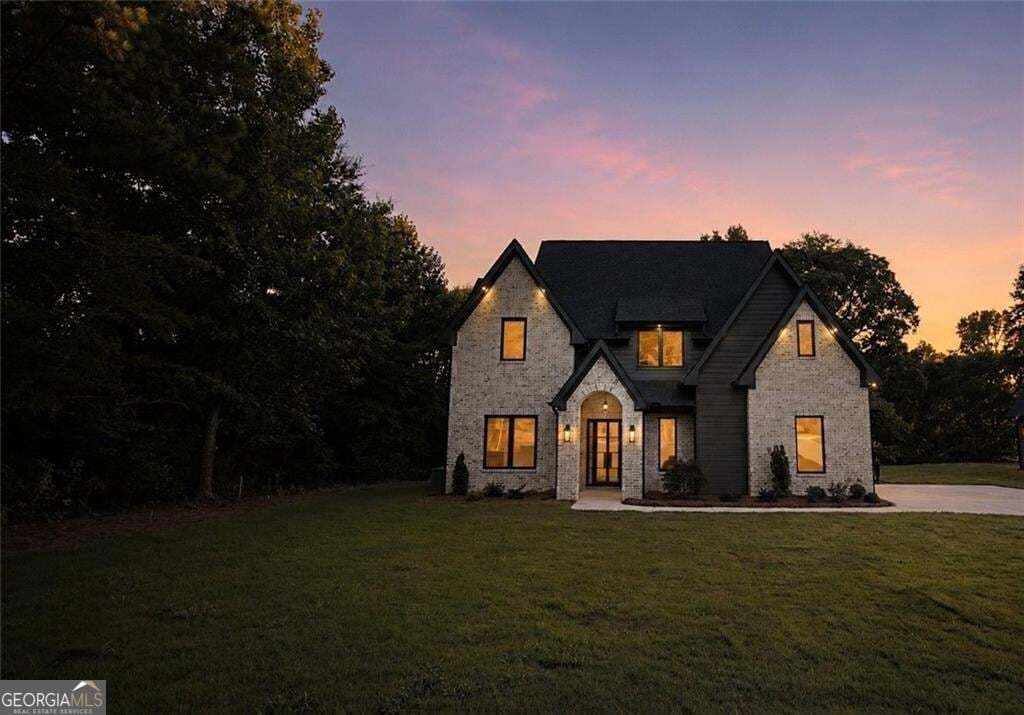 5 bedroom, 5 bathroom, 4,884 sq ft single family residence for sale at 6220 Blackjack Road, Flowery Branch, GA 30542 — photo 2