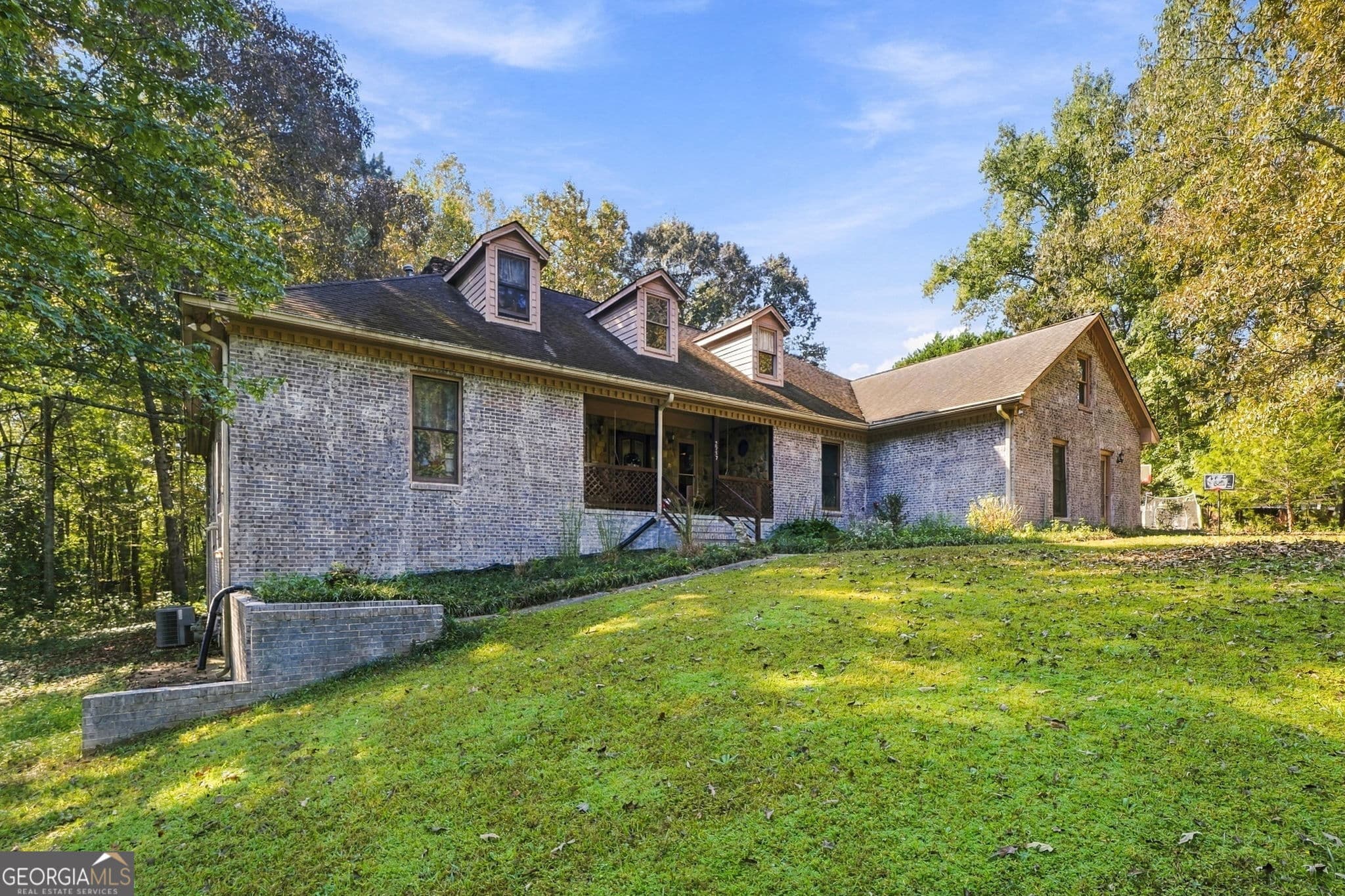 6 bedroom, 5.5 bathroom, 6,133 sq ft single family residence for sale at 2737 John Petree Road, Powder Springs, GA 30127 — photo 4