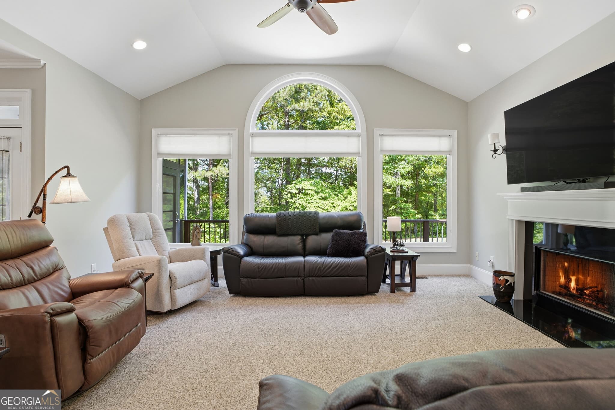 5 bedroom, 5.5 bathroom, 5,739 sq ft single family residence for sale at 29 Crolley Lane, White, GA 30184 — photo 6