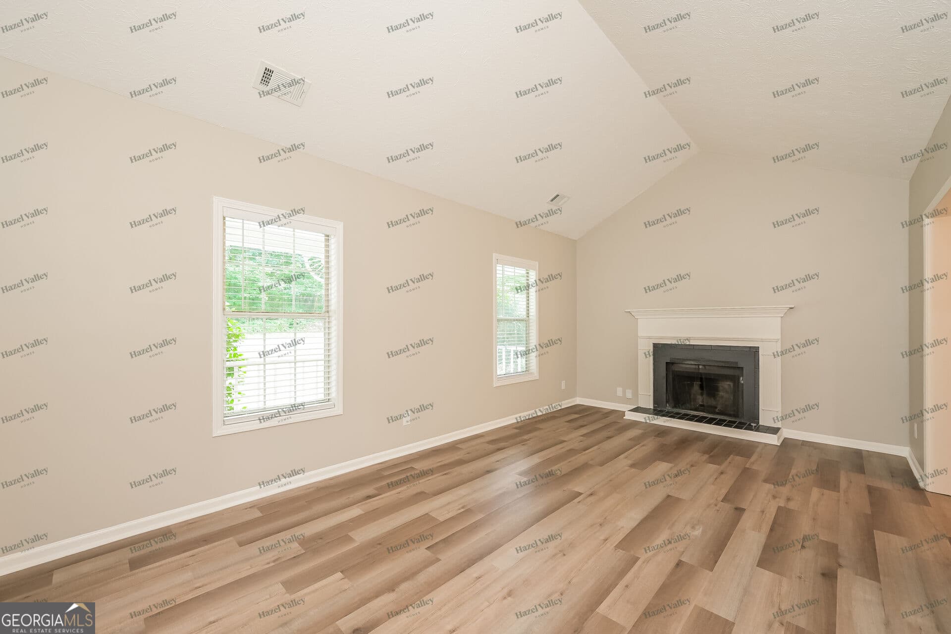 3 bedroom, 2 bathroom, 1,656 sq ft single family residence for rent at 262 Timothy Lane, Lilburn, GA 30047 for $2,195 a month — photo 2