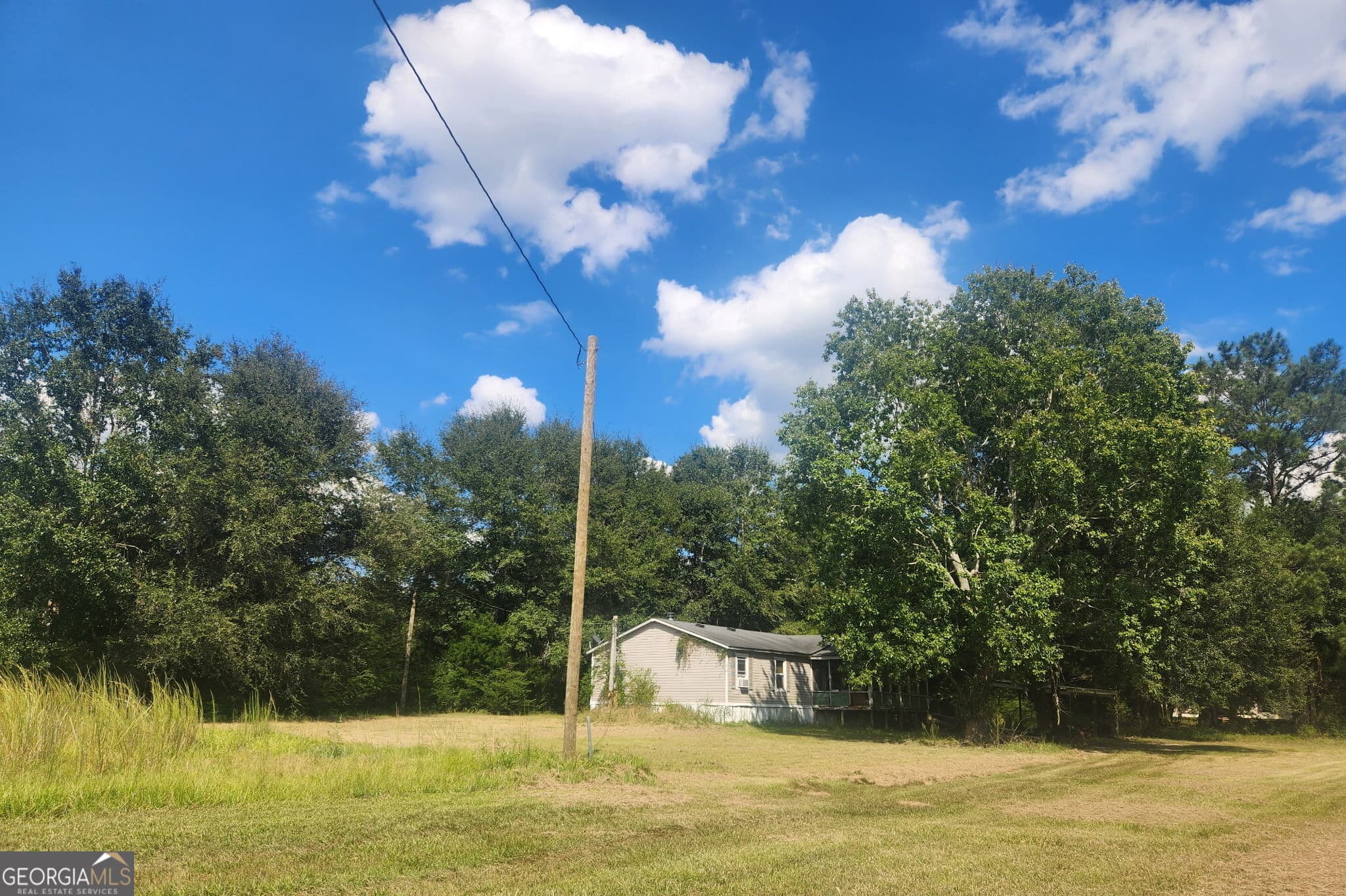 3 bedroom, 2 bathroom, 1,440 sq ft manufactured home,single family residence for sale at 256 Peafowl Road, Sylvester, GA 31791