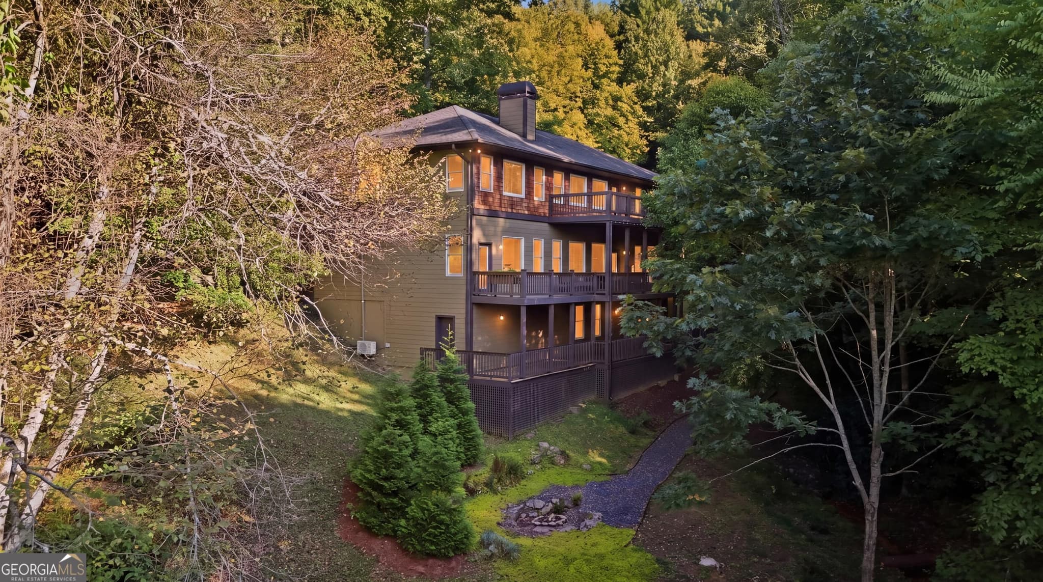 4 bedroom, 5 bathroom, 5,079 sq ft single family residence for sale at 160 Ridgepole Drive, Sky Valley, GA 30537 — photo 2
