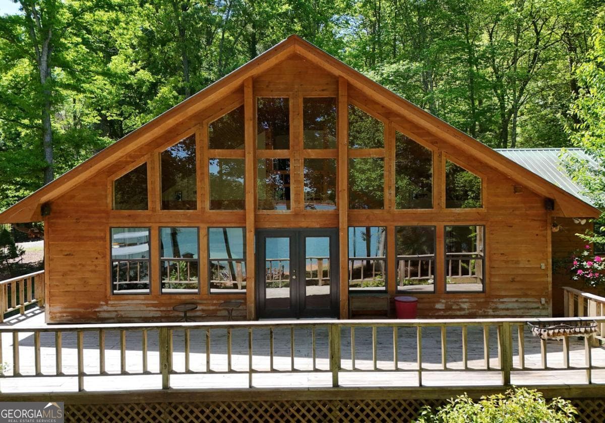 3 bedroom, 3 bathroom, 2,357 sq ft cabin,single family residence sold at 128 Old Dixie Road E, Blairsville, GA 30512