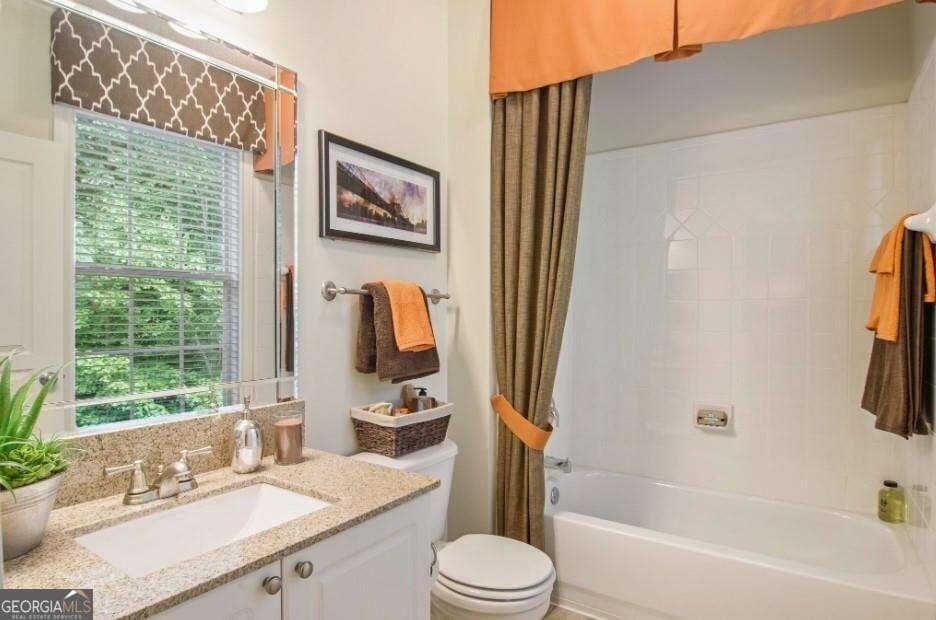 2 bedroom, 2.5 bathroom, 1,817 sq ft apartment for rent at 100 Ladson Court 610, Decatur, GA 30033 for $2,419 a month — photo 8