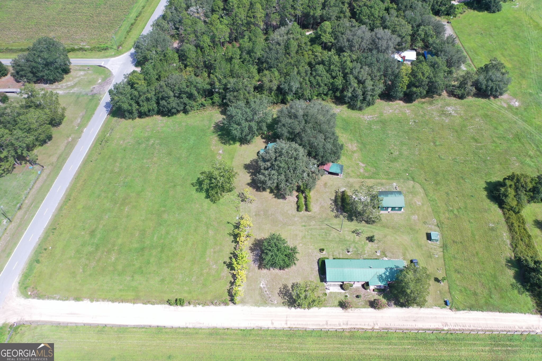 3 bedroom, 2 bathroom, 1,518 sq ft single family residence for sale at 73 Morrison Lane, Folkston, GA 31537 — photo 4