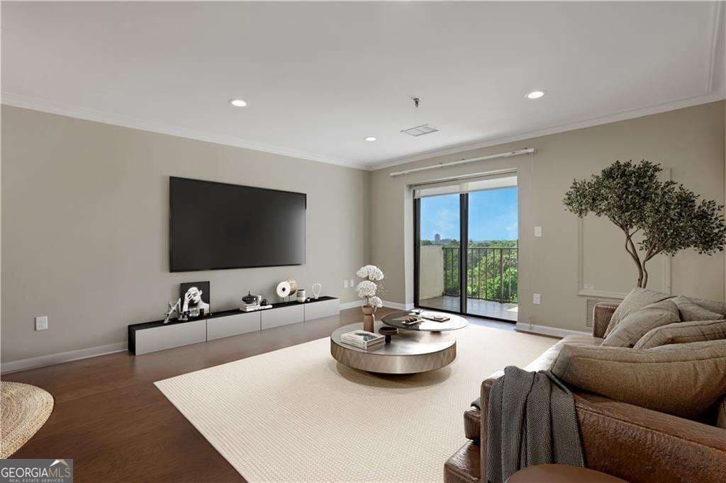 1 bedroom, 1 bathroom, 760 sq ft condominium for rent at 300 Johnson Ferry Road B902, Atlanta, GA 30328 for $2,458 a month — photo 2