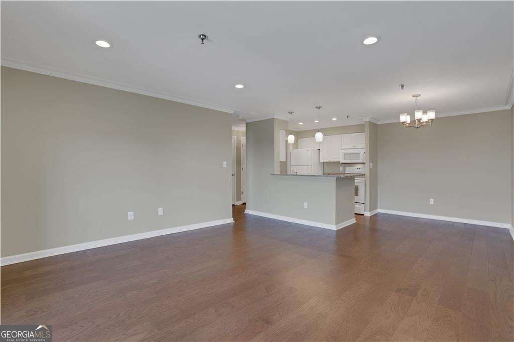 1 bedroom, 1 bathroom, 760 sq ft condominium for rent at 300 Johnson Ferry Road B902, Atlanta, GA 30328 for $2,458 a month — photo 5