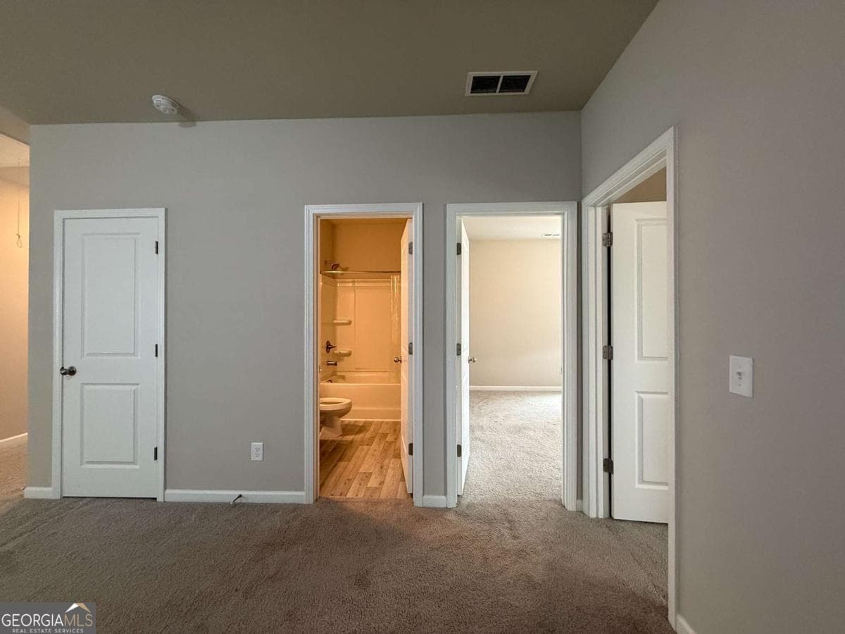 3 bedroom, 2.5 bathroom, 2,252 sq ft single family residence for rent at 1521 Winding Ridge Trail, Hoschton, GA 30548 for $2,150 a month — photo 9