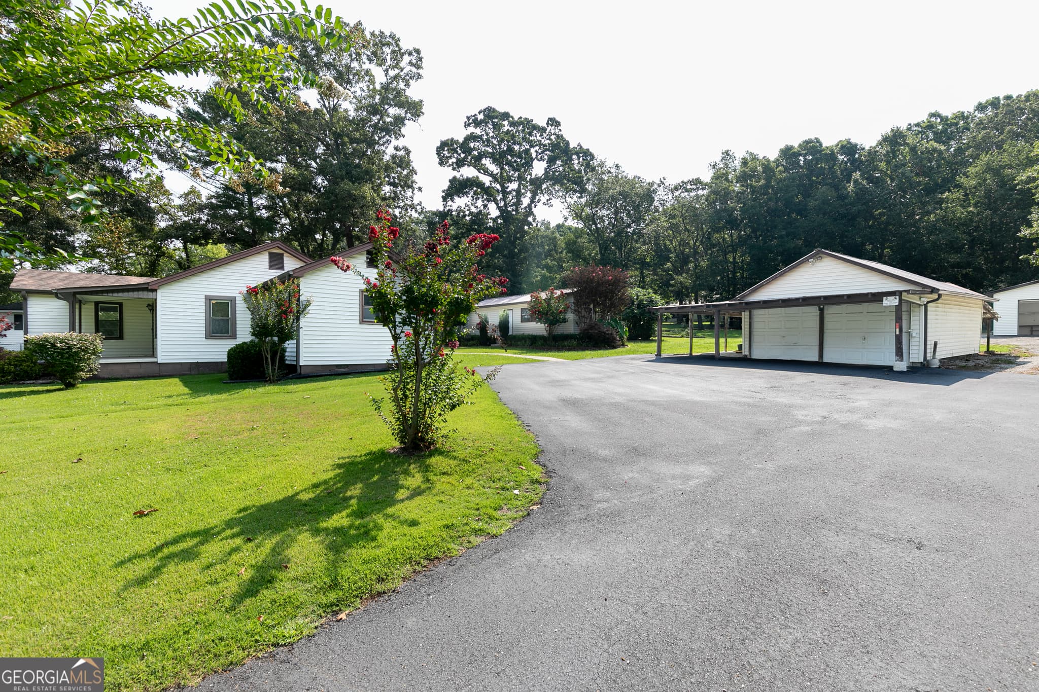 2 bedroom, 1 bathroom, 1,022 sq ft single family residence for sale at 3186 Highway 411, White, GA 30184 — photo 6