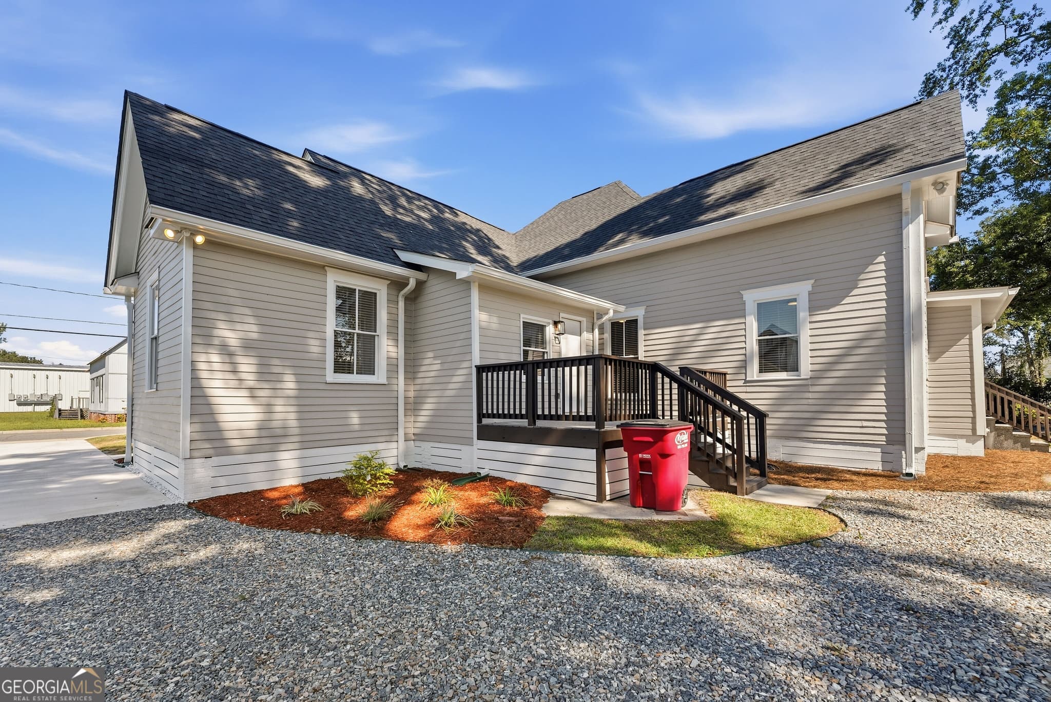 4 bedroom, 3 bathroom, 1,830 sq ft single family residence for sale at 204 Fair Street, Baxley, GA 31513 — photo 10