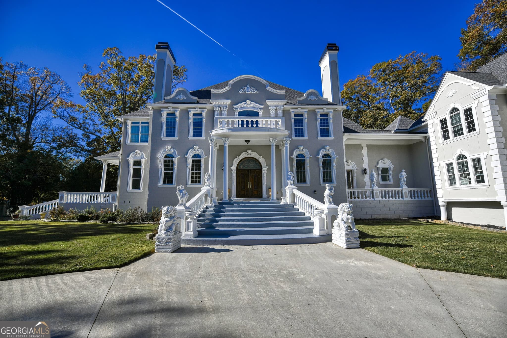 12 bedroom, 14 bathroom, 10,711 sq ft single family residence for sale at 6020 Riverside Drive, Sandy Springs, GA 30328 — photo 3