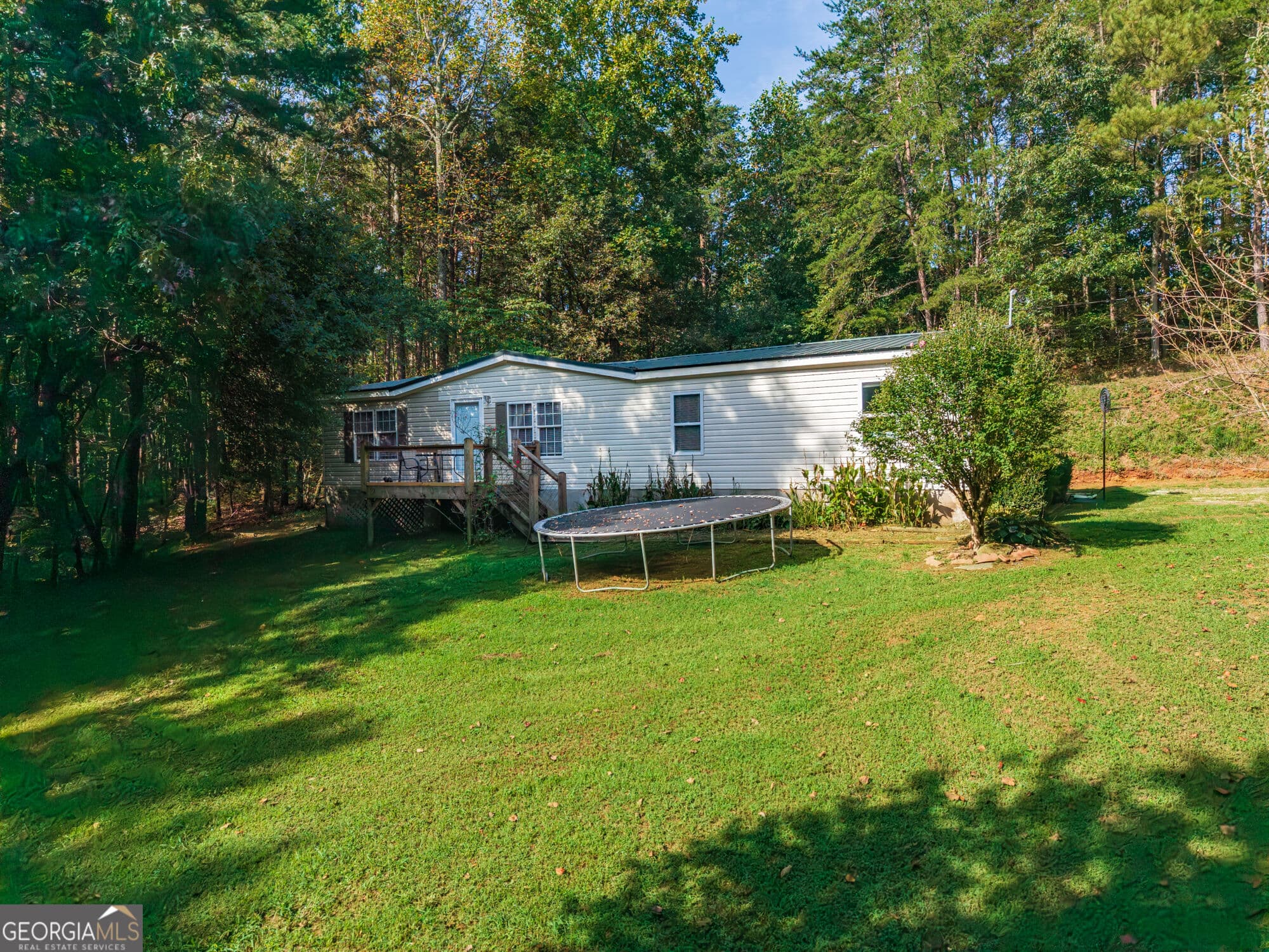 3 bedroom, 2 bathroom manufactured home,single family residence for sale at 199 Moores Gin Road, Fairmount, GA 30139 — photo 3