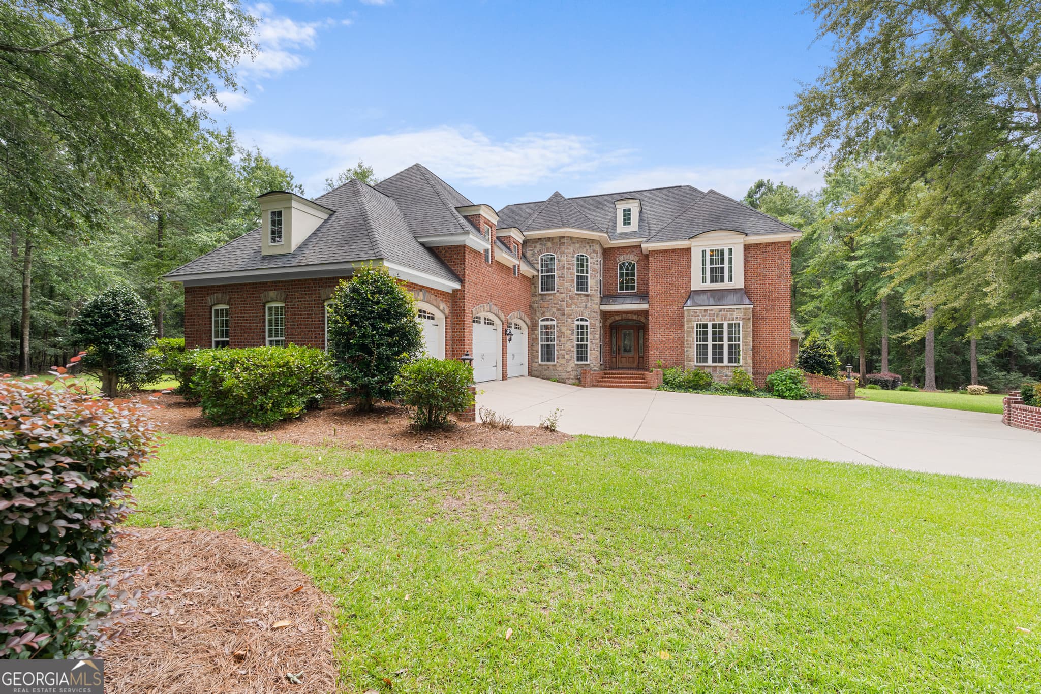 5 bedroom, 5.5 bathroom, 4,107 sq ft single family residence for sale at 1508 Sugarberry Court, Statesboro, GA 30458 — photo 4
