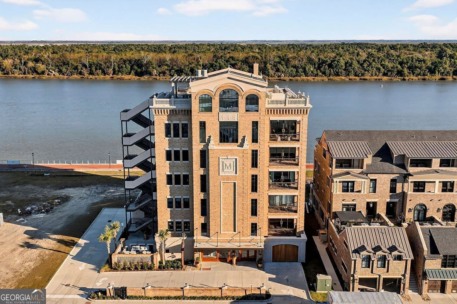 3 bedroom, 3.5 bathroom, 4,515 sq ft condominium for sale at 440 Geo Meyer Avenue 5, Savannah, GA 31401
