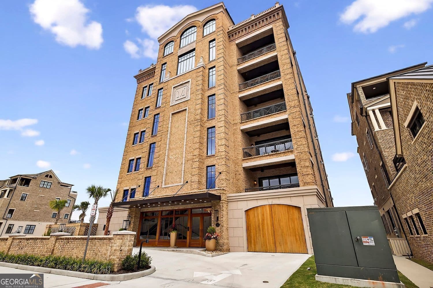 3 bedroom, 3.5 bathroom, 4,515 sq ft condominium for sale at 440 Geo Meyer Avenue 5, Savannah, GA 31401 — photo 4