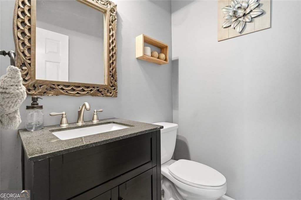 3 bedroom, 3 bathroom, 1,878 sq ft single family residence for sale at 6040 Ellington Cove, Cumming, GA 30040 — photo 10