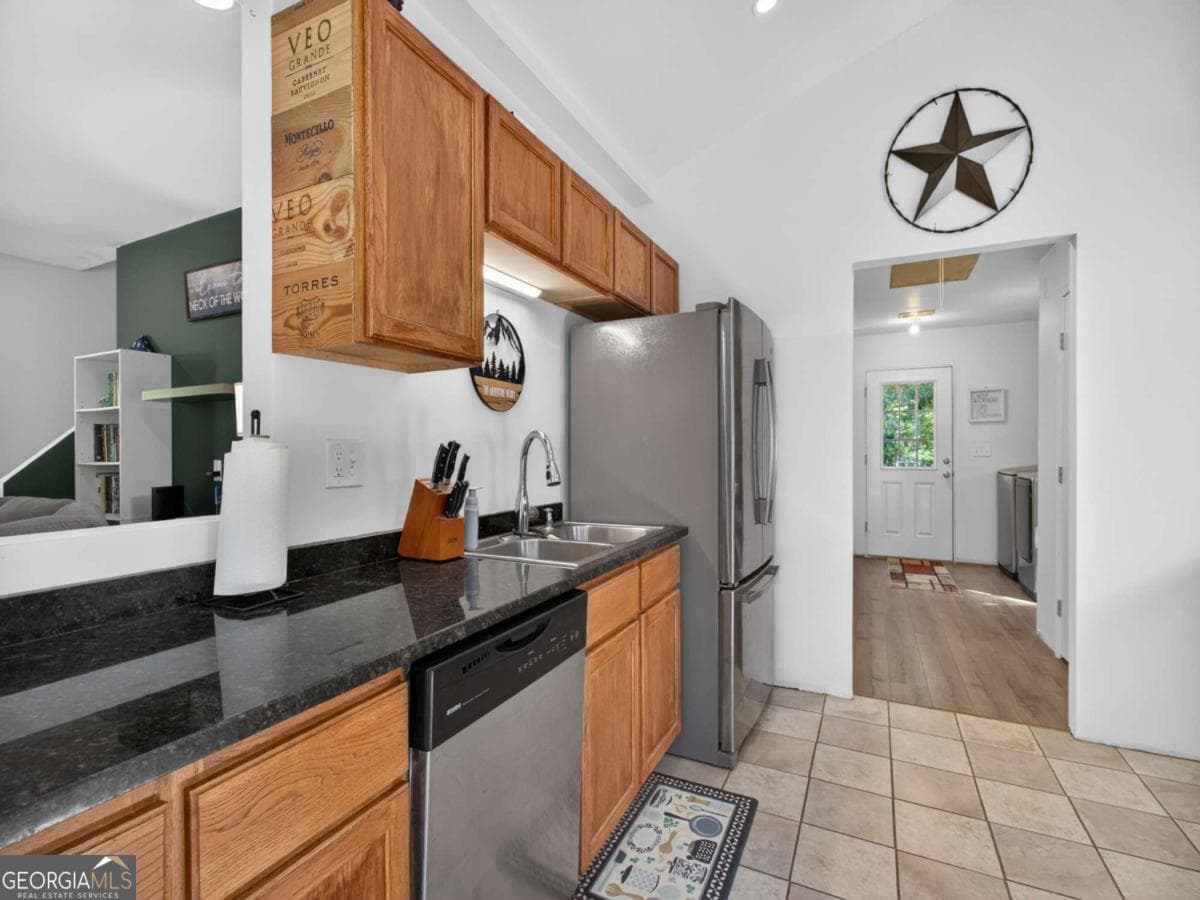 2 bedroom, 1 bathroom, 1,584 sq ft single family residence for sale at 924 Fred Ash Road, Dahlonega, GA 30533 — photo 9