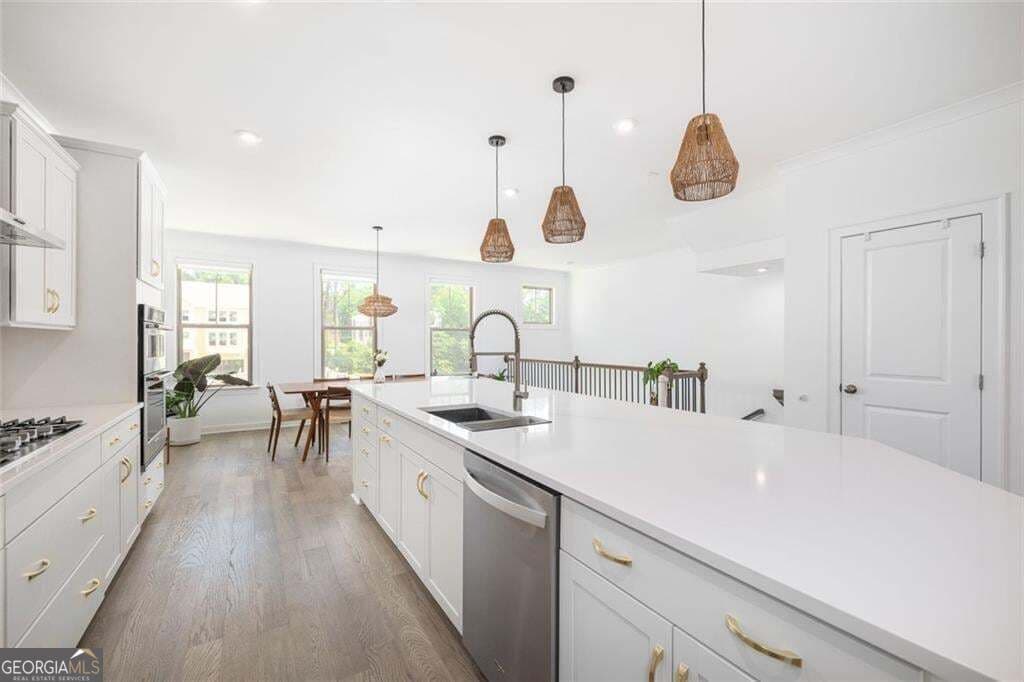 4 bedroom, 3.5 bathroom, 2,589 sq ft townhouse for sale at 1312 Stanley Park Drive, Decatur, GA 30033 — photo 6