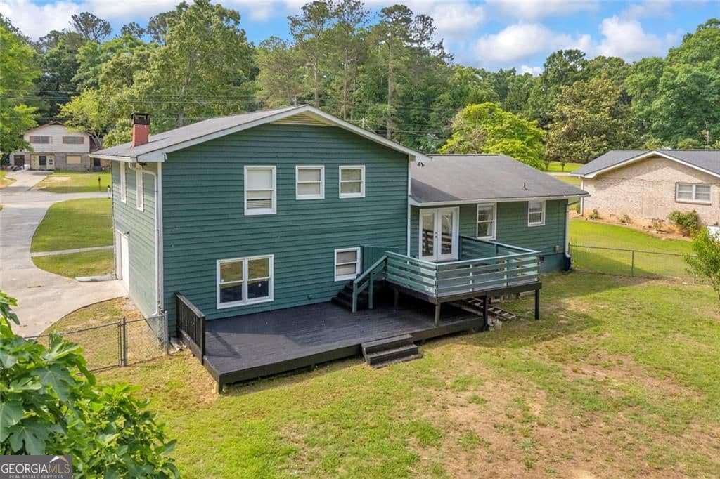 3 bedroom, 2 bathroom, 2,416 sq ft single family residence for sale at 144 Zion Wood Road, Loganville, GA 30052 — photo 4