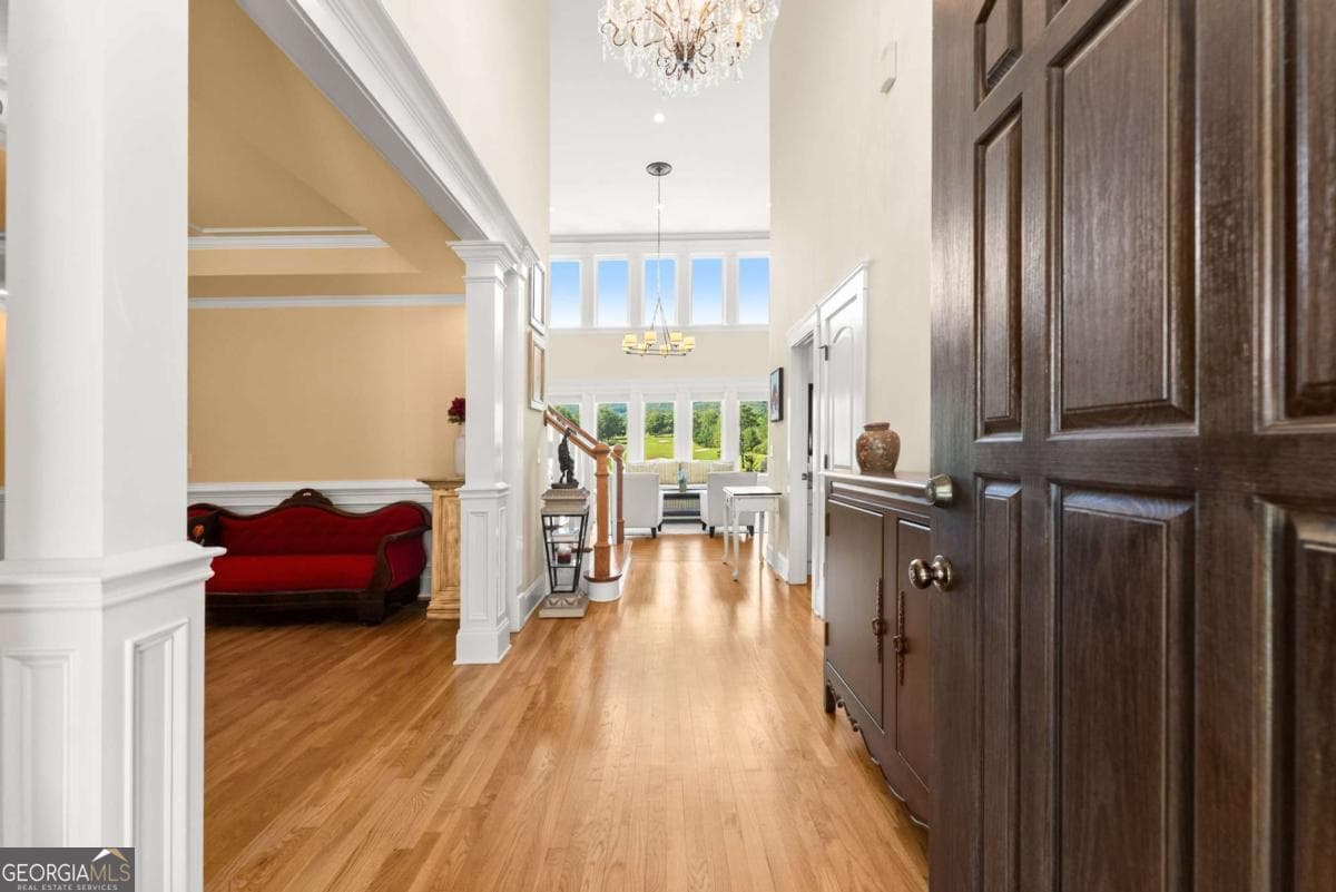5 bedroom, 5.5 bathroom, 5,545 sq ft single family residence for sale at 526 Orchard Drive, Clarkesville, GA 30523 — photo 5
