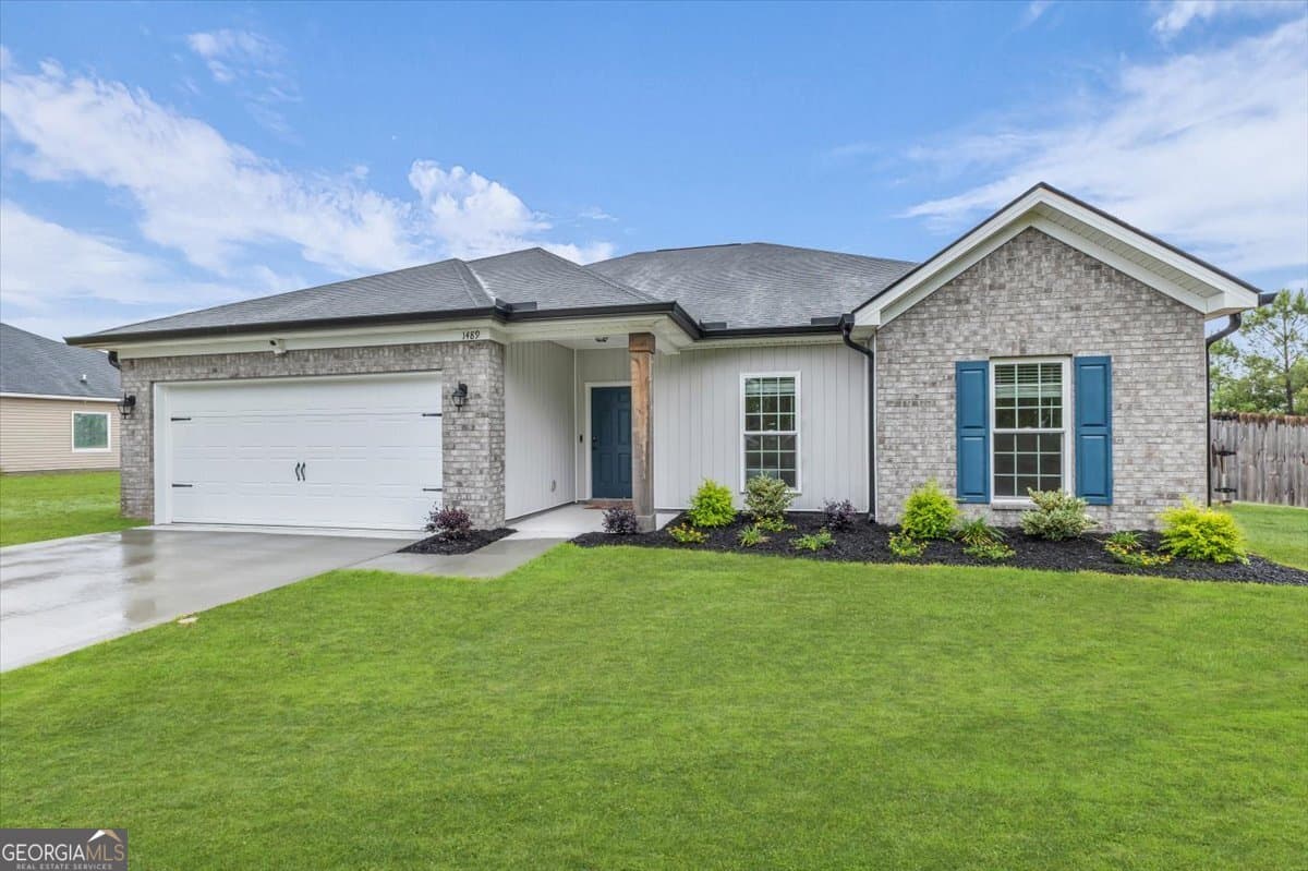 4 bedroom, 2 bathroom, 1,926 sq ft single family residence under contract at 1489 Arnold Drive, Allenhurst, GA 31301