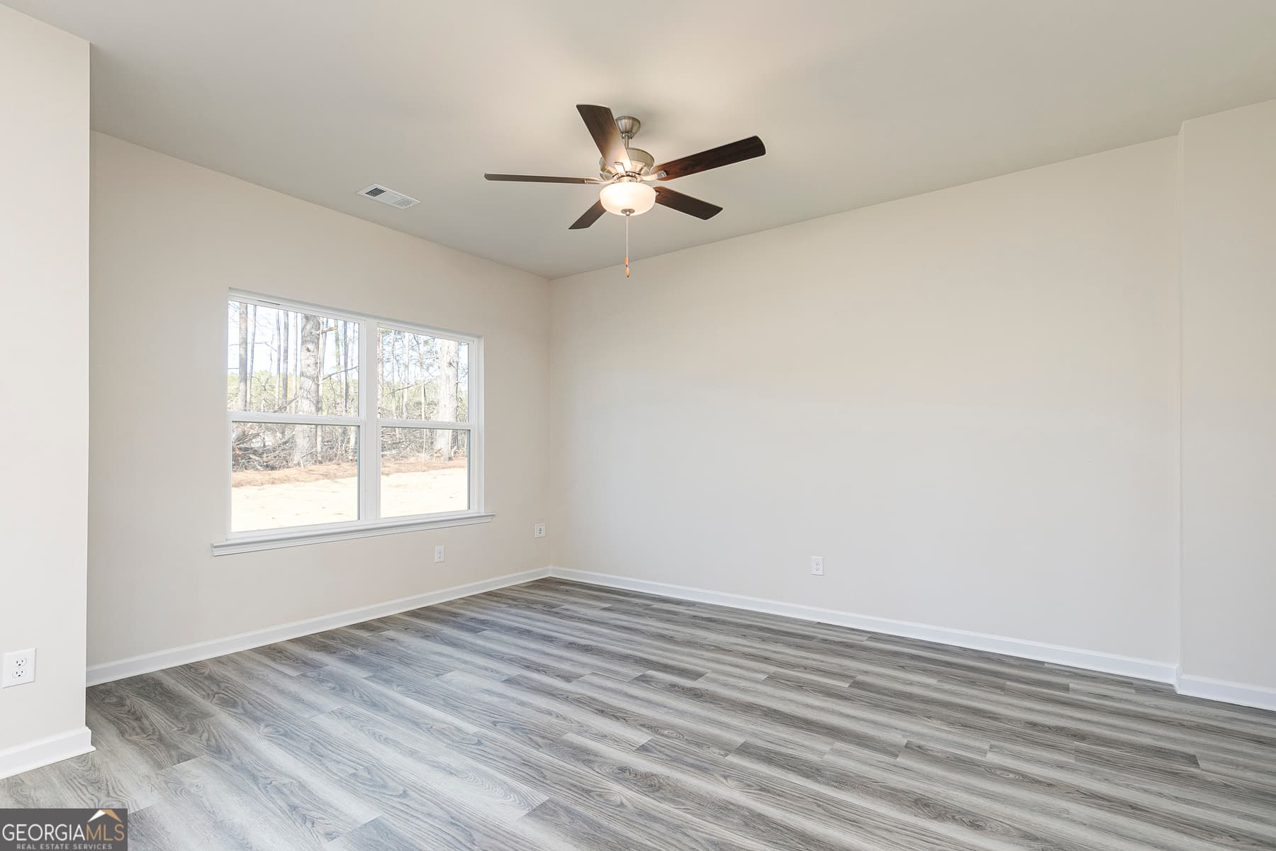 3 bedroom, 2.5 bathroom, 1,461 sq ft townhouse for sale at 216 Rooker Drive, Lagrange, GA 30241 — photo 5
