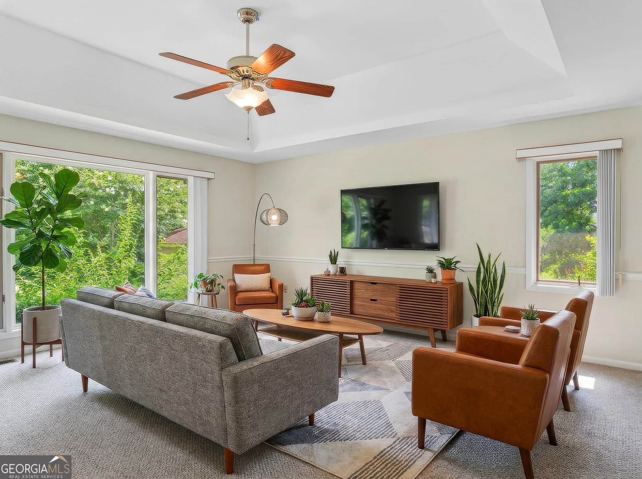 3 bedroom, 2 bathroom, 2,366 sq ft single family residence for sale at 6998 Columbus Road, Lizella, GA 31052 — photo 3