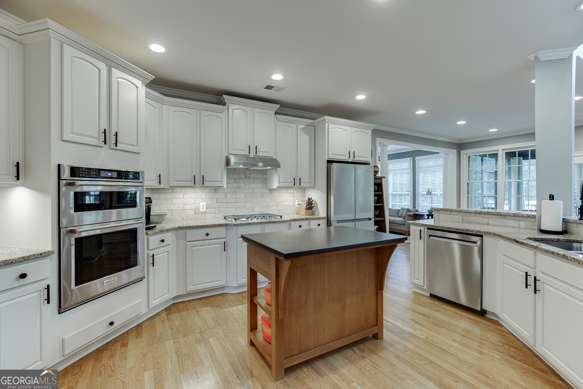 5 bedroom, 3.5 bathroom, 4,476 sq ft single family residence for sale at 2758 Pathview Drive, Dacula, GA 30019 — photo 9