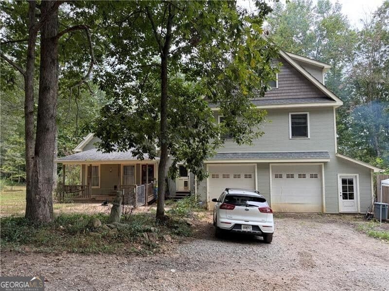 7 bedroom, 4.5 bathroom, 3,444 sq ft single family residence for sale at 117 Cool Springs Lane, Dahlonega, GA 30533 — photo 2