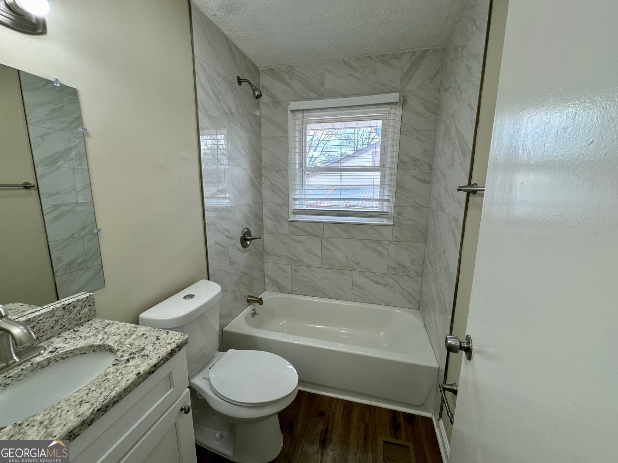 4 bedroom, 1 bathroom, 1,304 sq ft single family residence for sale at 1908 S Columbia Place, Decatur, GA 30032 — photo 9