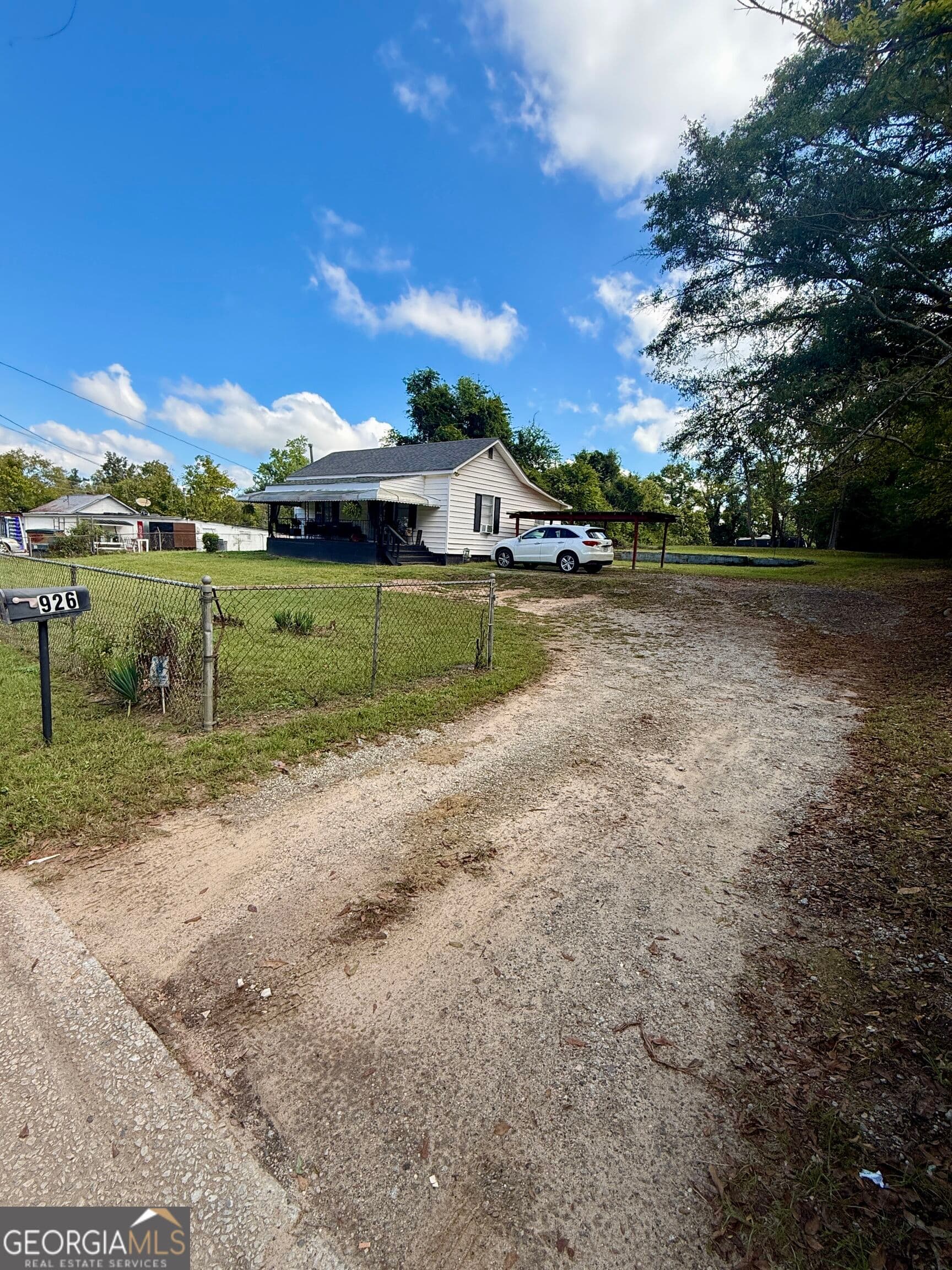 multi family for sale at 926 N 9th Street, Griffin, GA 30223 — photo 2