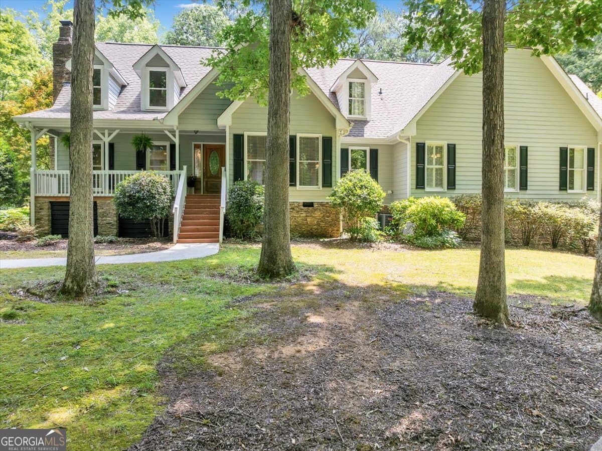 4 bedroom, 3 bathroom, 4,713 sq ft single family residence for sale at 1251 South Trace, Rutledge, GA 30663
