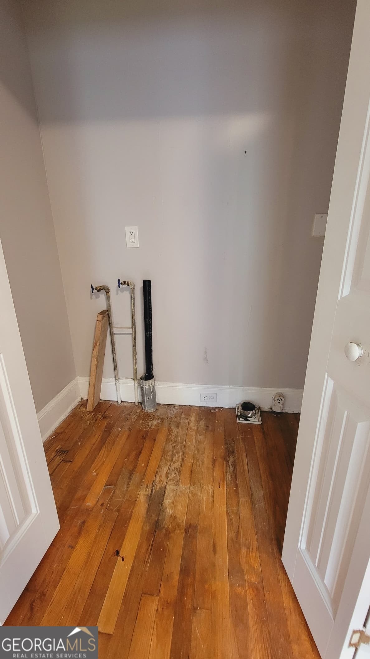 2 bedroom, 1 bathroom, 1,293 sq ft single family residence for sale at 700 W Main Street, Thomaston, GA 30286 — photo 6