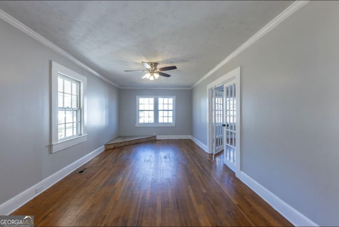2 bedroom, 1 bathroom, 1,293 sq ft single family residence for sale at 700 W Main Street, Thomaston, GA 30286 — photo 3