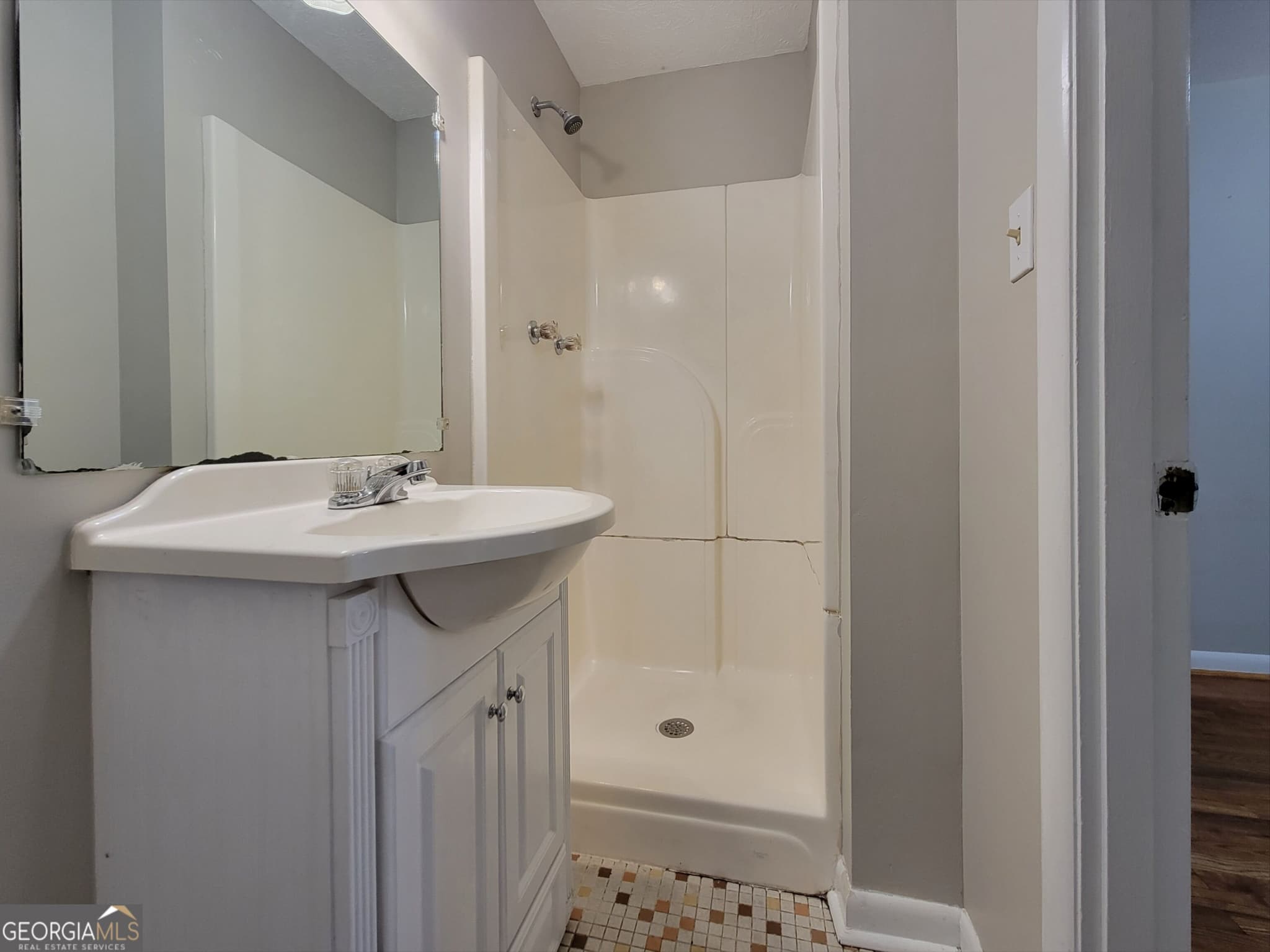 3 bedroom, 2 bathroom, 1,070 sq ft single family residence for rent at 300 Nancy Street, Winder, GA 30680 for $1,695 a month — photo 8