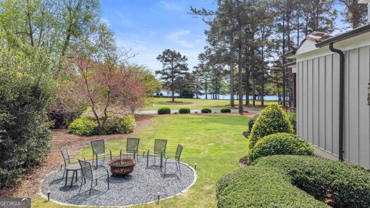 4 bedroom, 4.5 bathroom, 3,576 sq ft single family residence for sale at 101 Hawks Ridge, Eatonton, GA 31024 — photo 6