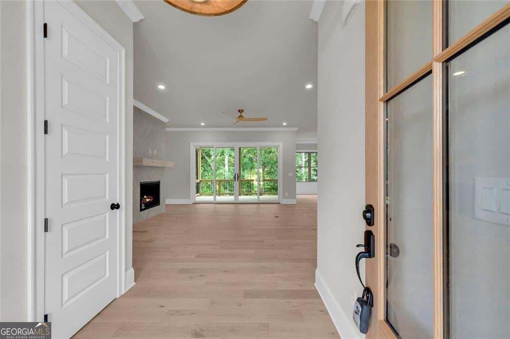 4 bedroom, 4 bathroom, 2,697 sq ft single family residence for sale at 7062 Hammock Trail, Gainesville, GA 30506 — photo 2