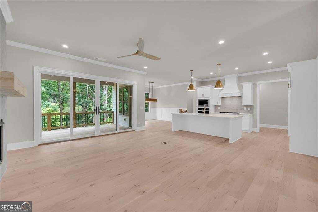 4 bedroom, 4 bathroom, 2,697 sq ft single family residence for sale at 7062 Hammock Trail, Gainesville, GA 30506 — photo 3