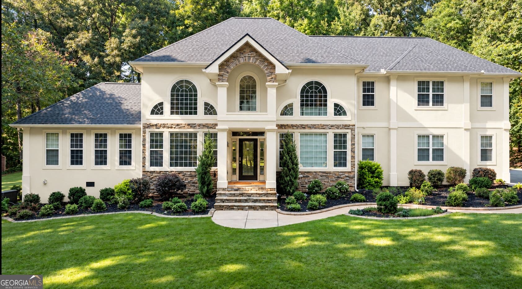 5 bedroom, 3.5 bathroom, 4,080 sq ft single family residence for sale at 100 Alexandria Court, Fayetteville, GA 30214 — photo 3
