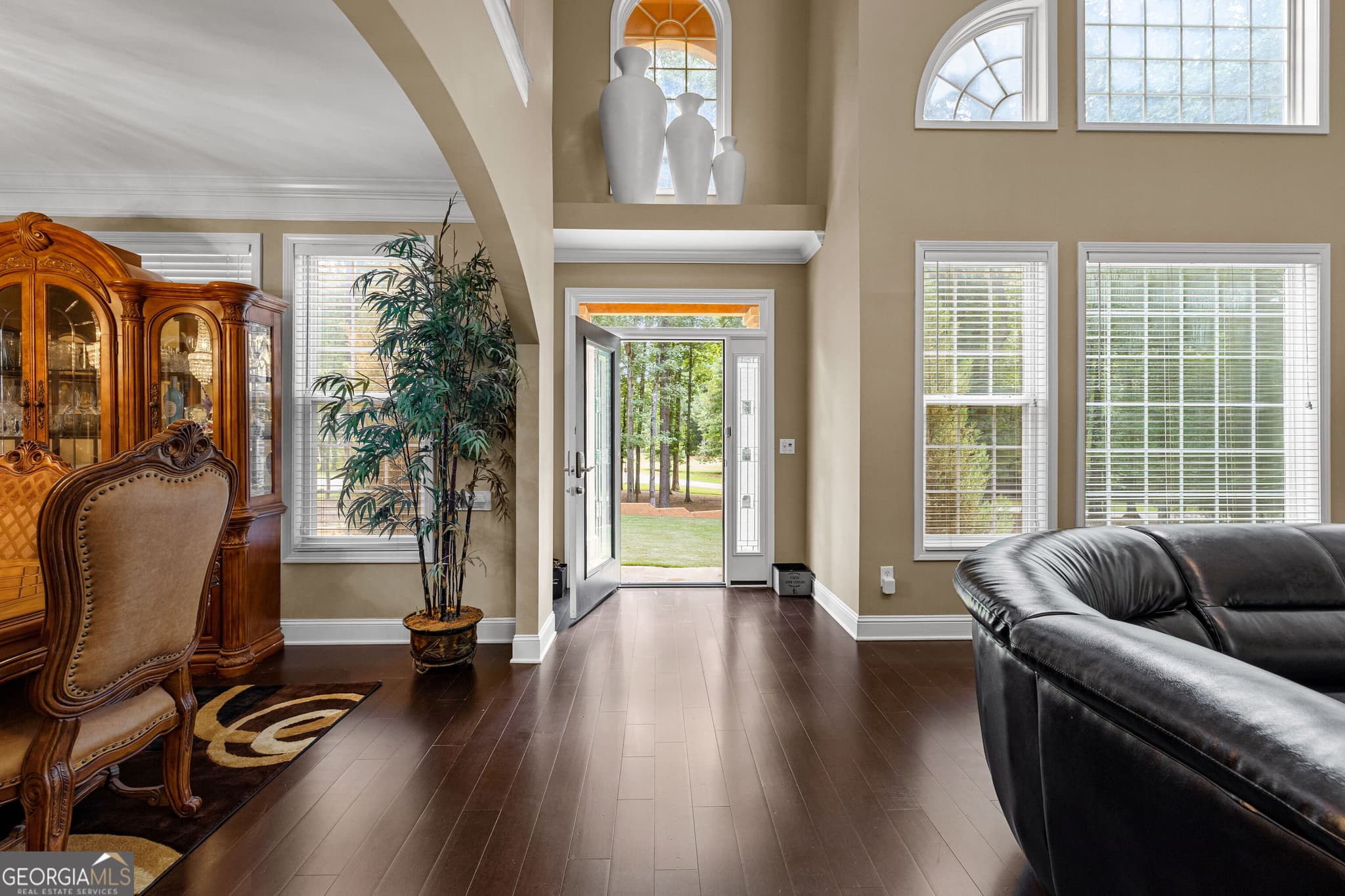 5 bedroom, 3.5 bathroom, 4,080 sq ft single family residence for sale at 100 Alexandria Court, Fayetteville, GA 30214 — photo 5