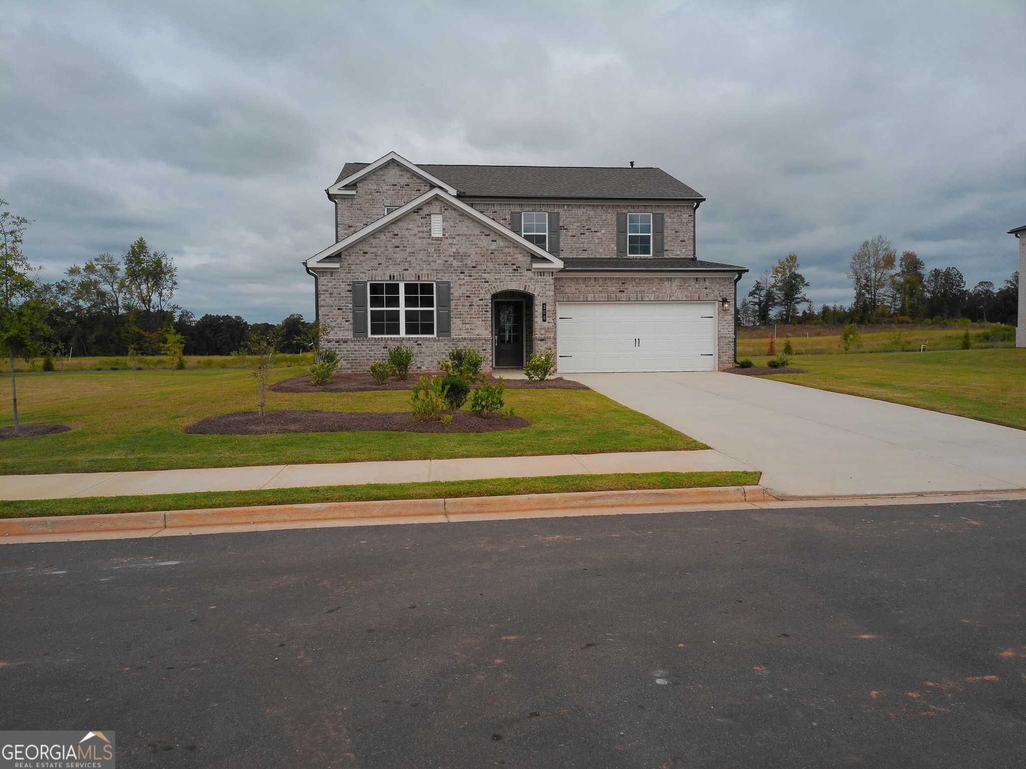 5 bedroom, 3 bathroom, 2,570 sq ft single family residence for rent at 308 Earnshaw Avenue, Mcdonough, GA 30253 for $3,000 a month