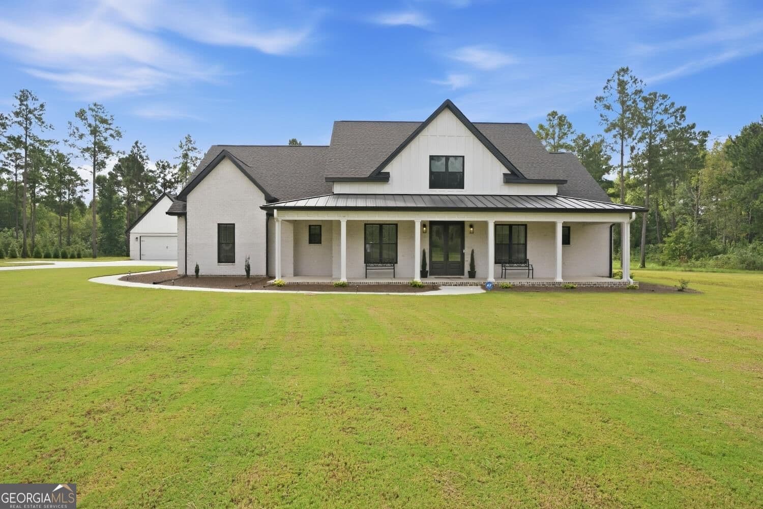 4 bedroom, 4.5 bathroom, 2,809 sq ft single family residence for sale at 174 Evergreen Drive, Cochran, GA 31014 — photo 1 of 72