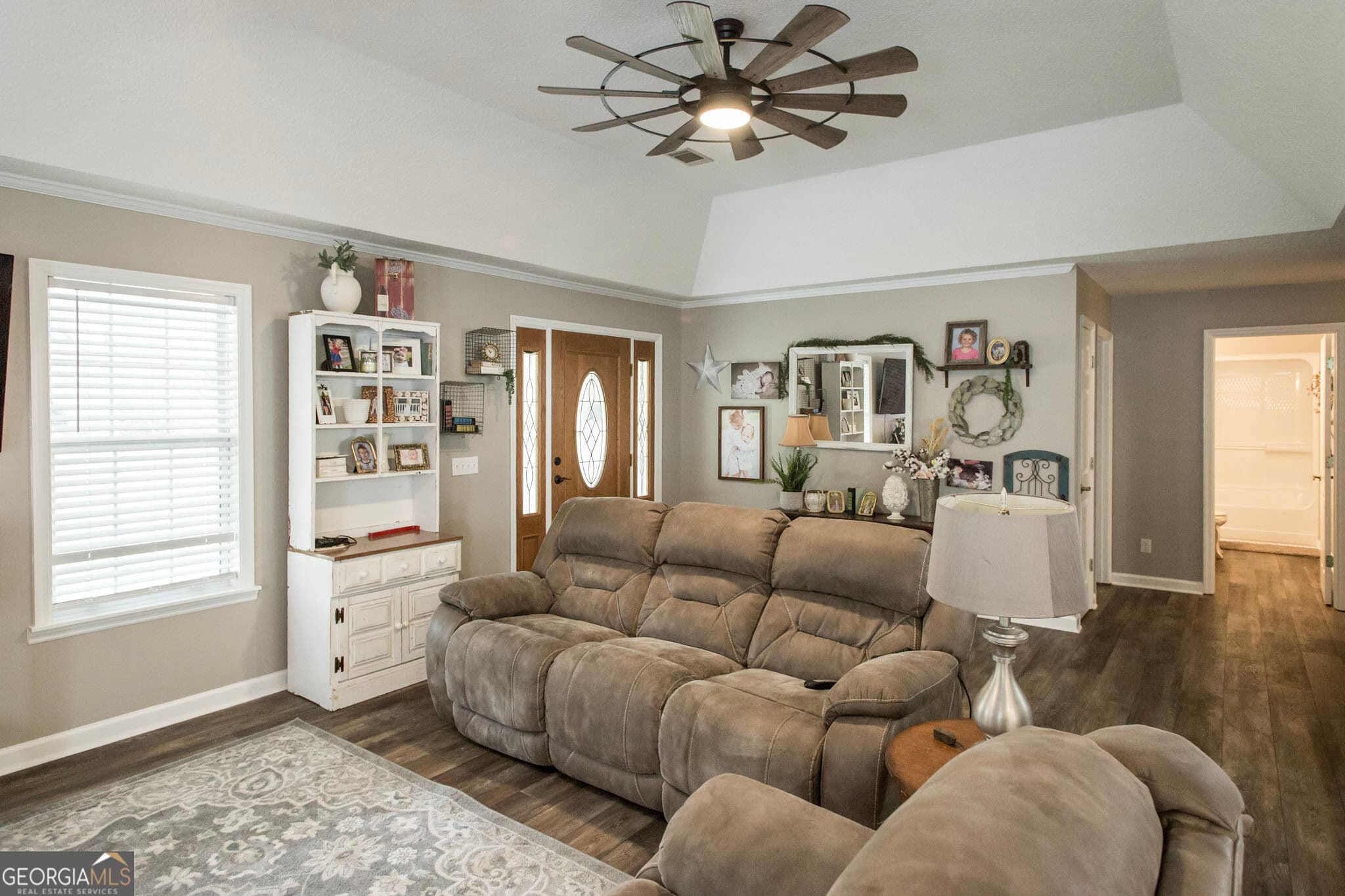 3 bedroom, 2.5 bathroom, 2,097 sq ft single family residence under contract at 752 Old Hortense Road, Hortense, GA 31543 — photo 6