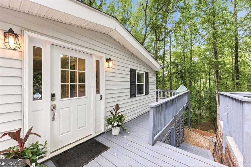 2 bedroom, 2 bathroom, 1,290 sq ft single family residence for sale at 528 Oak Grove Road, Dawsonville, GA 30534 — photo 6