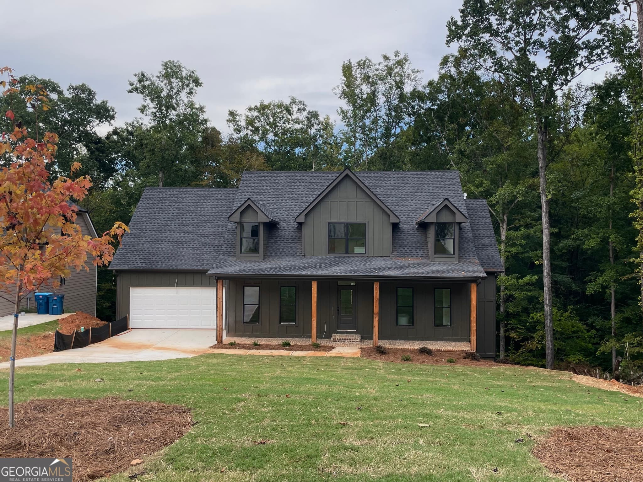 4 bedroom, 4.5 bathroom, 2,400 sq ft single family residence for sale at 450 Ansley Drive, Athens, GA 30605 — photo 2