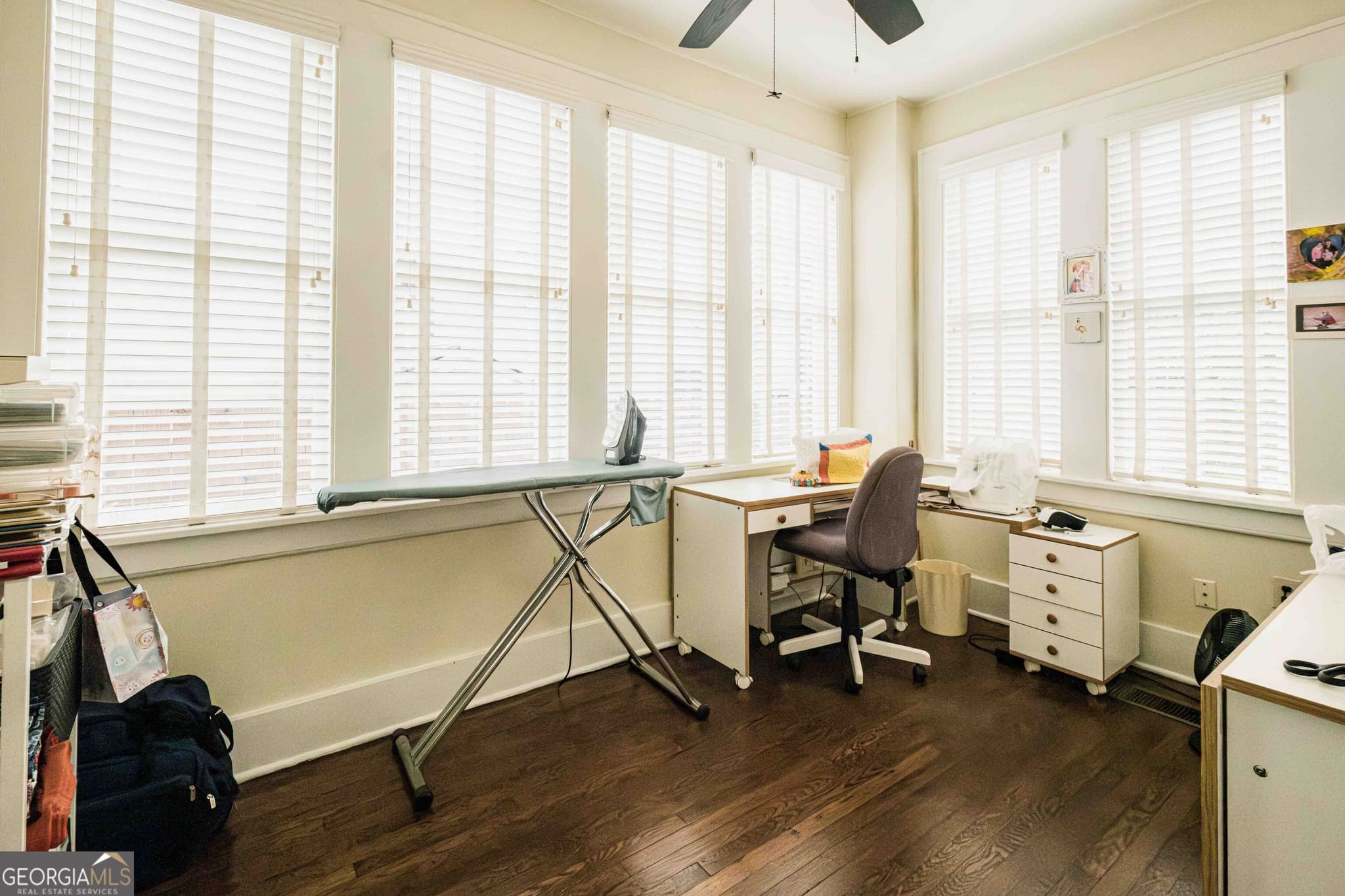 4 bedroom, 3 bathroom, 2,952 sq ft single family residence for sale at 309 E 34th Street, Savannah, GA 31401 — photo 6