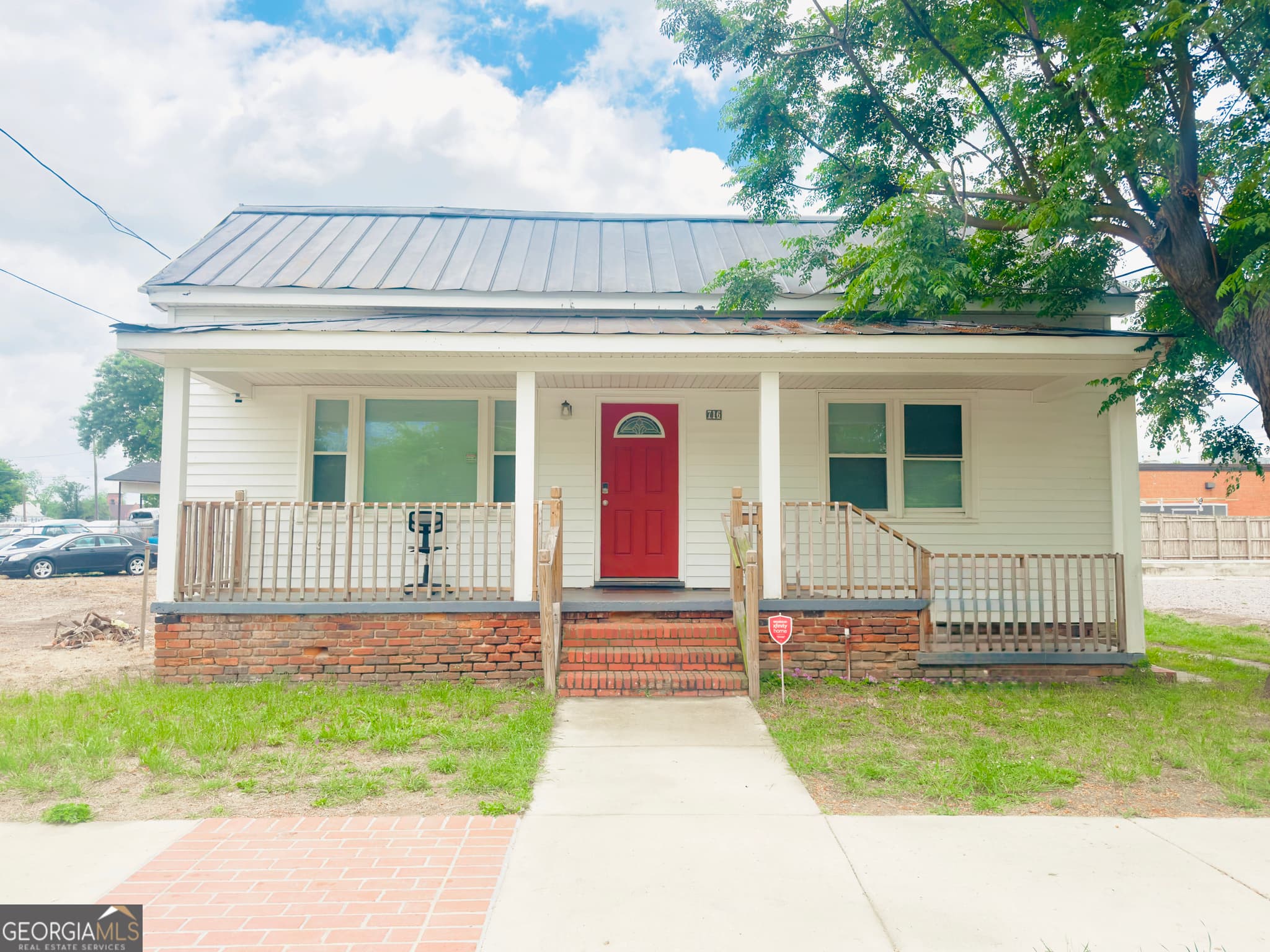 3 bedroom, 2 bathroom, 1,496 sq ft single family residence sold at 716 5th Street, Augusta, GA 30901