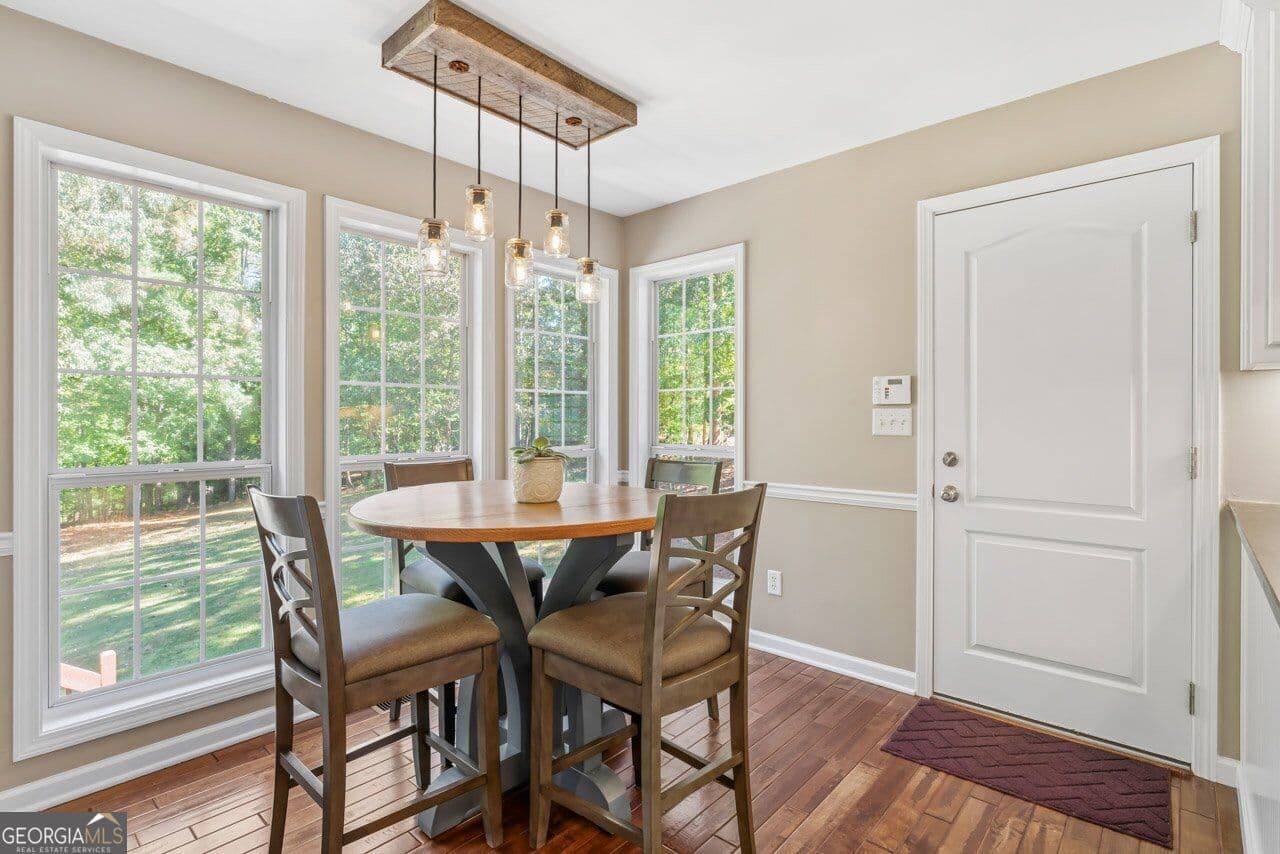 4 bedroom, 2.5 bathroom, 1,989 sq ft single family residence for sale at 1123 River Green Court, Mcdonough, GA 30252 — photo 10